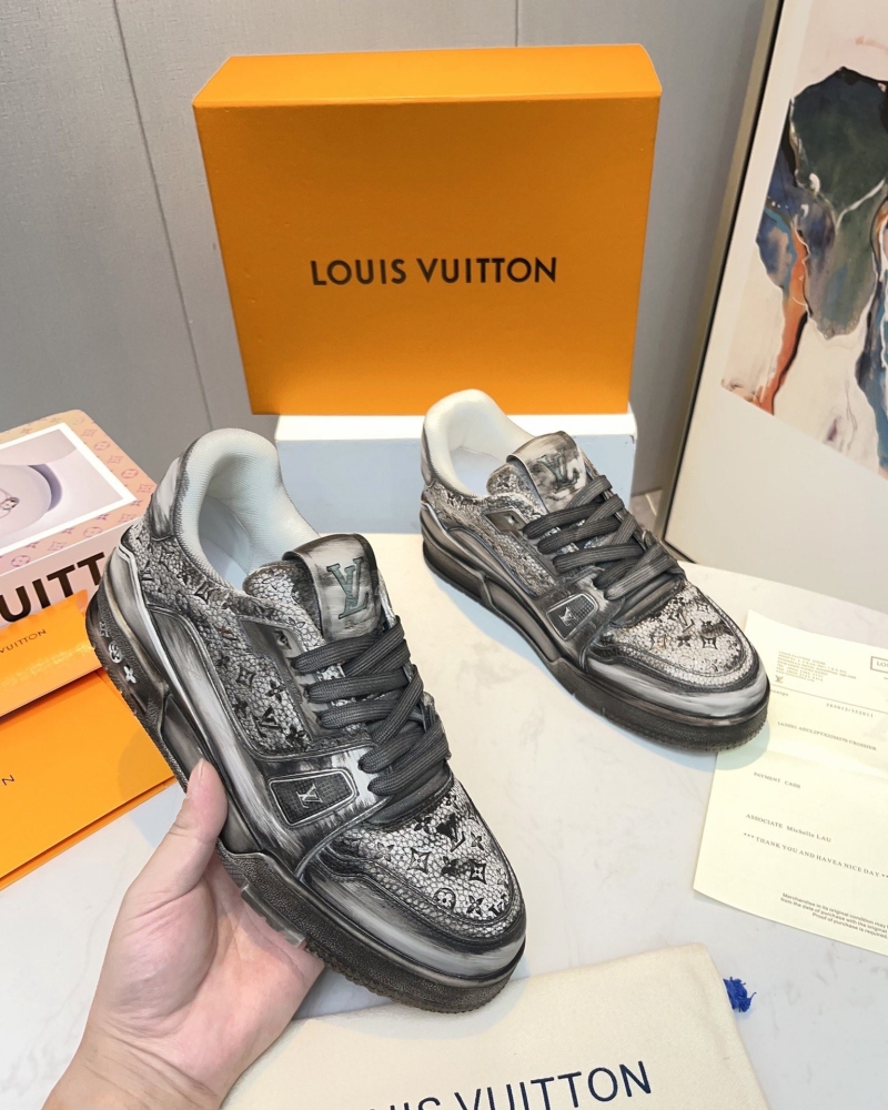 Louis Vuitton Sneakers